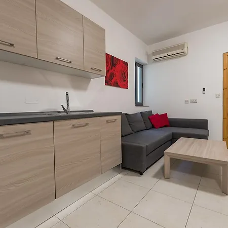 Triq Guze Miceli Apartament